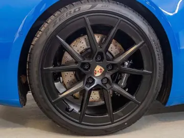 Porsche 992 911 Targa 4S Liftsystem-VA InnoDrive BOSE