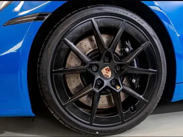 Porsche 992 911 Targa 4S Liftsystem-VA InnoDrive BOSE