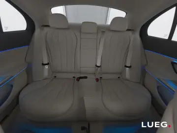 Mercedes-Benz E 220 d 4M Avantgarde MBUX Mem KeylG 360