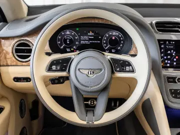 Bentley Bentayga Atelier Edition V8 von BENTLEY