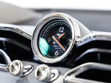 Bentley Bentayga Atelier Edition V8 von BENTLEY