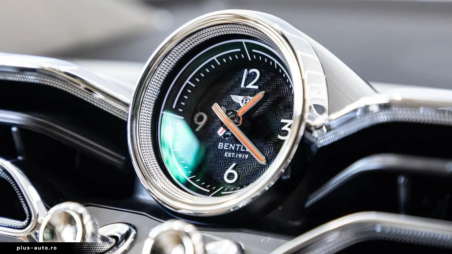 Bentley Bentayga Atelier Edition V8 von BENTLEY