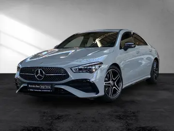 MERCEDES-BENZ CLA 200 AMG Line Night Distronic 360