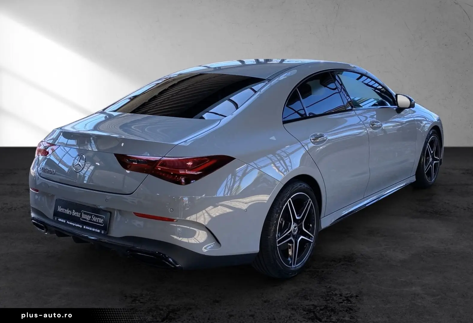 MERCEDES-BENZ CLA 200 AMG Line Night Distronic 360