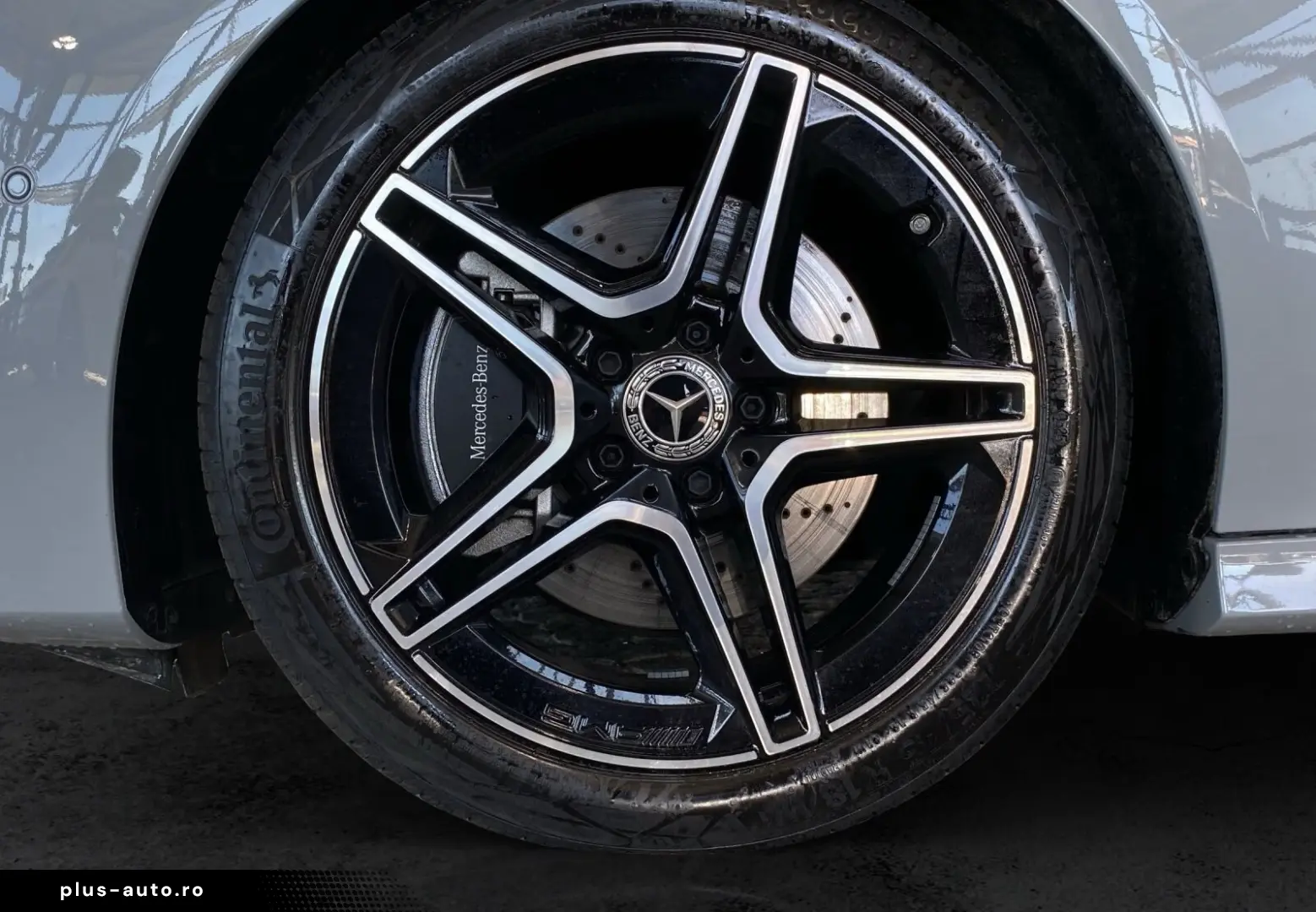 MERCEDES-BENZ CLA 200 AMG Line Night Distronic 360