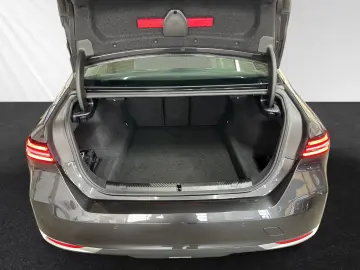 BMW 530e Panorama Head-Up DA&PAProf. H K