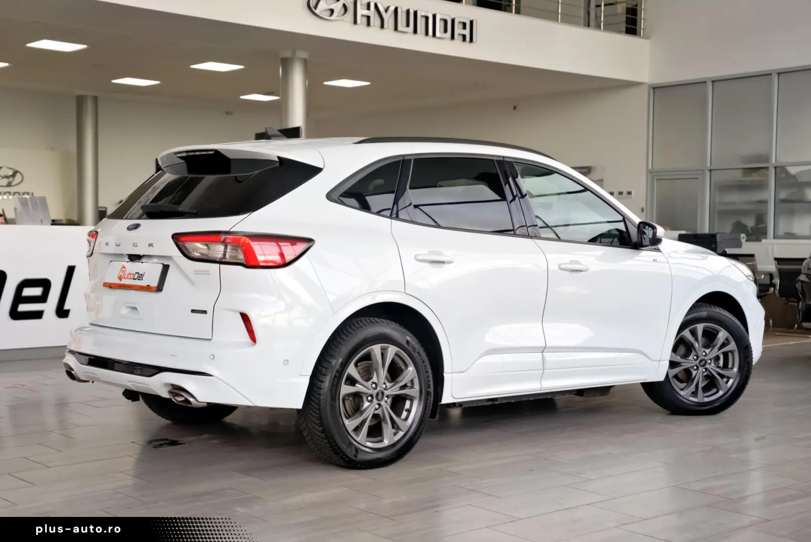 Ford Kuga 2 5 Plug-In Hybrid Automatik  ST-Line