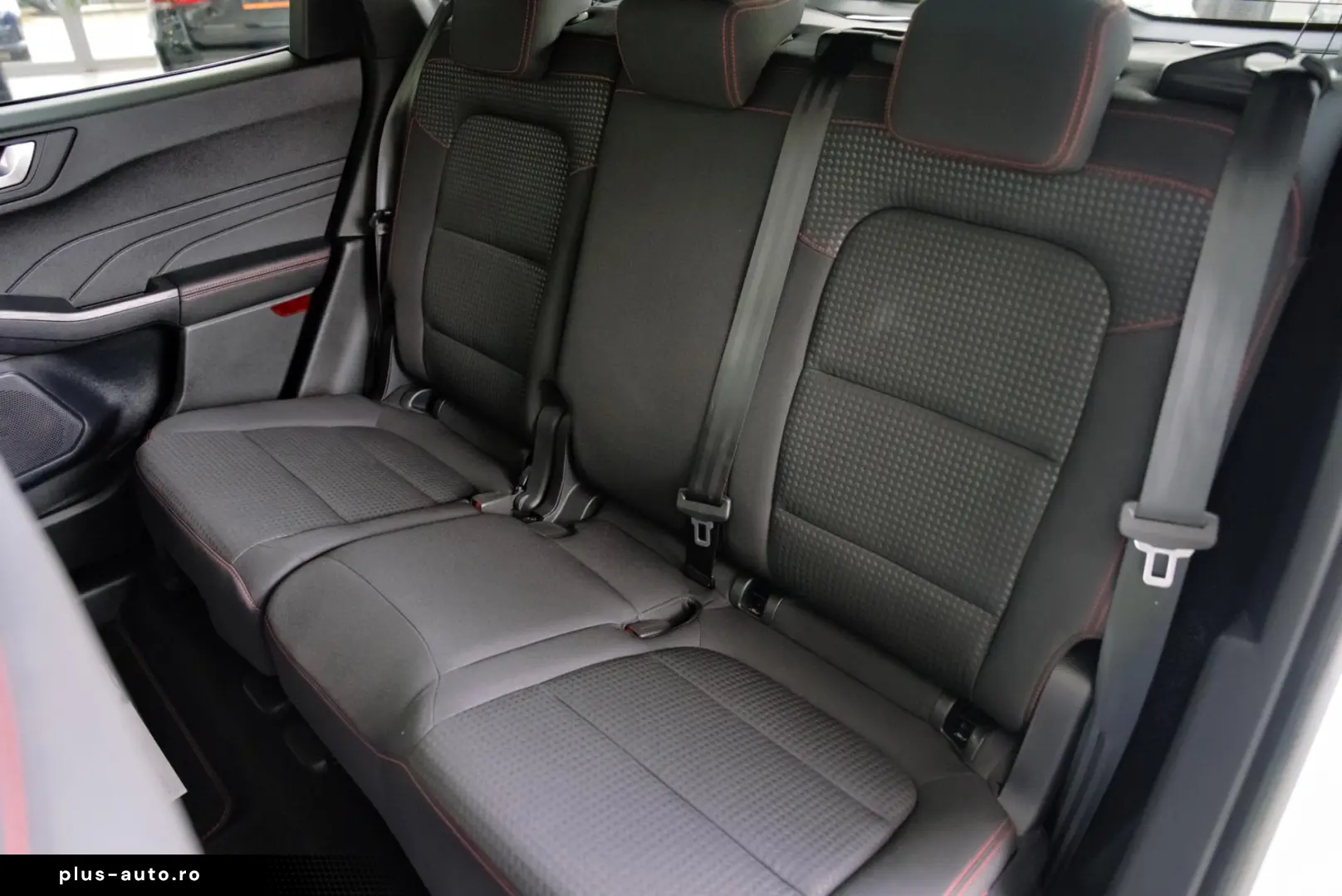 Ford Kuga 2 5 Plug-In Hybrid Automatik  ST-Line