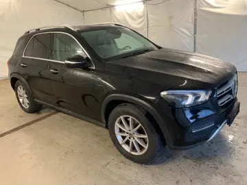 MERCEDES-BENZ GLE350 e 4M Distronic Kamera 19  AHG Leder