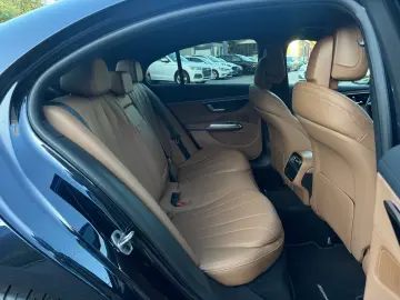Mercedes-Benz E 220 d AMG Line Memo Leder 360  Distr 20