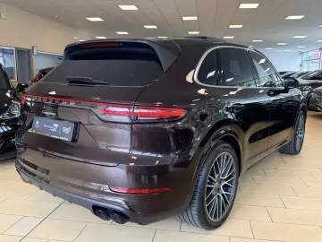 PORSCHE Cayenne Pano BOSE Luftfederung 21RS Spyder HUD