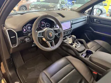 PORSCHE Cayenne Pano BOSE Luftfederung 21RS Spyder HUD