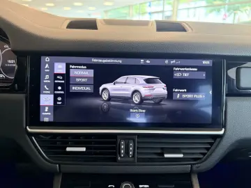 PORSCHE Cayenne Pano BOSE Luftfederung 21RS Spyder HUD