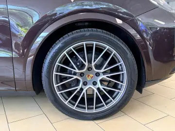 PORSCHE Cayenne Pano BOSE Luftfederung 21RS Spyder HUD