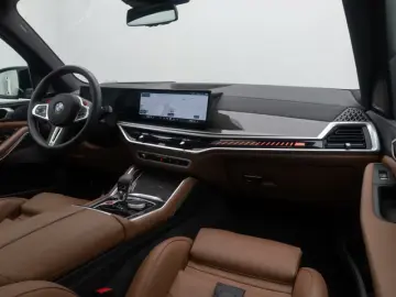 BMW X5 M Competition Panorama