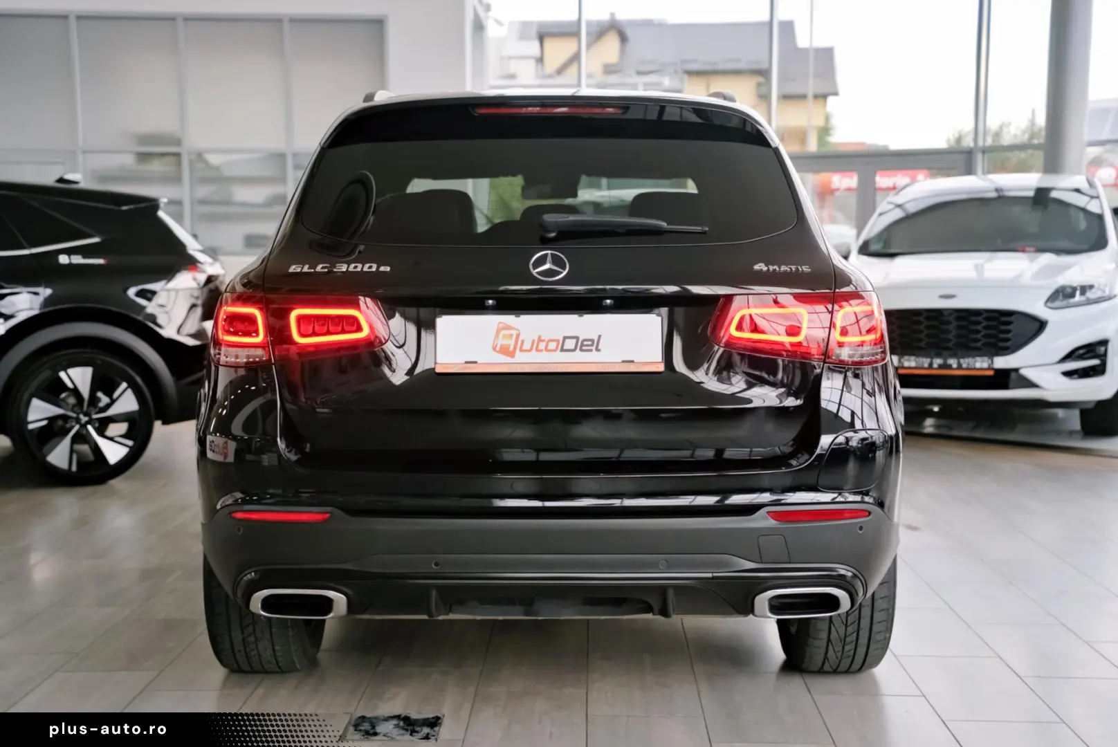 Mercedes-Benz GLC 300 e 4MATIC 9G-TRONIC