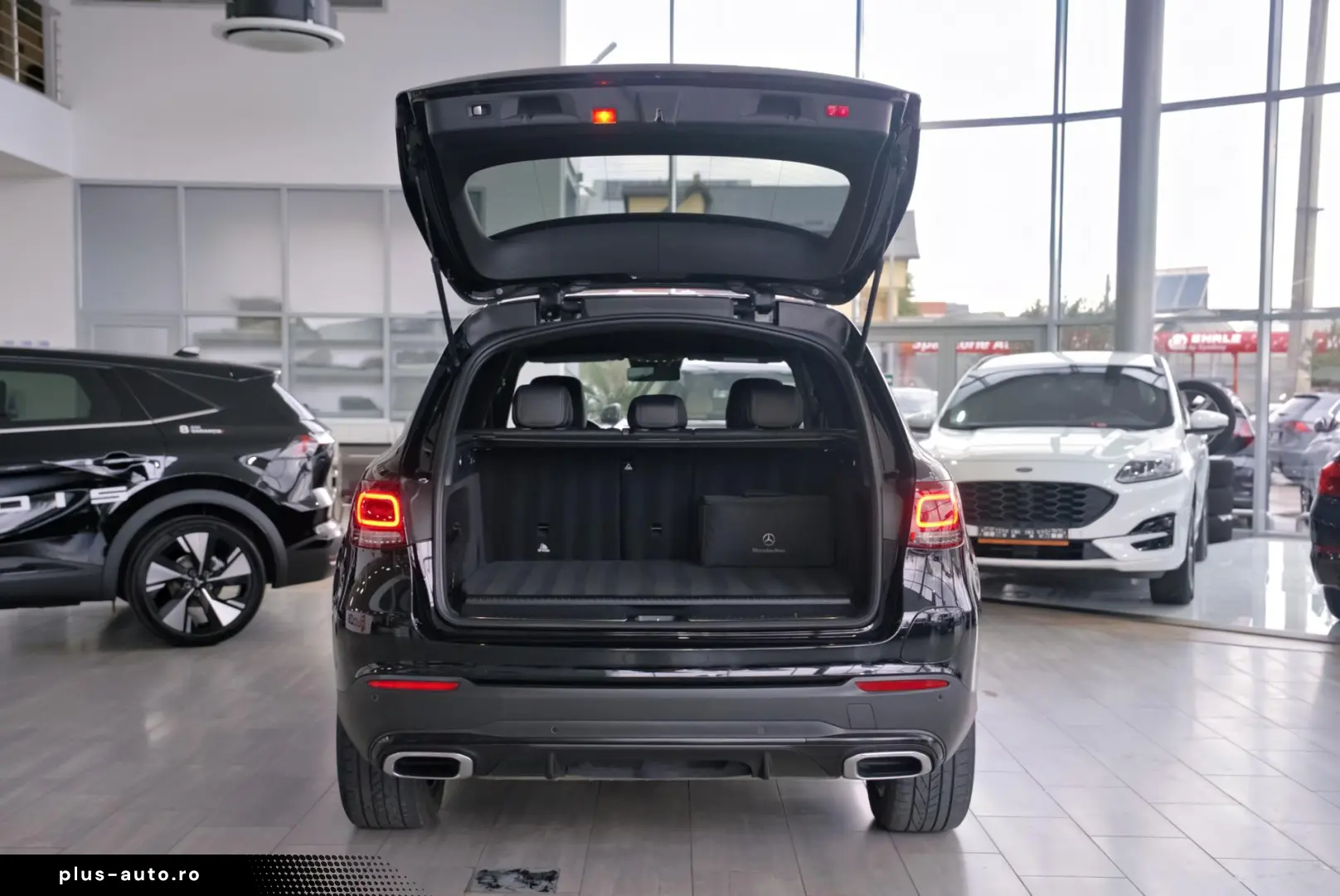 Mercedes-Benz GLC 300 e 4MATIC 9G-TRONIC