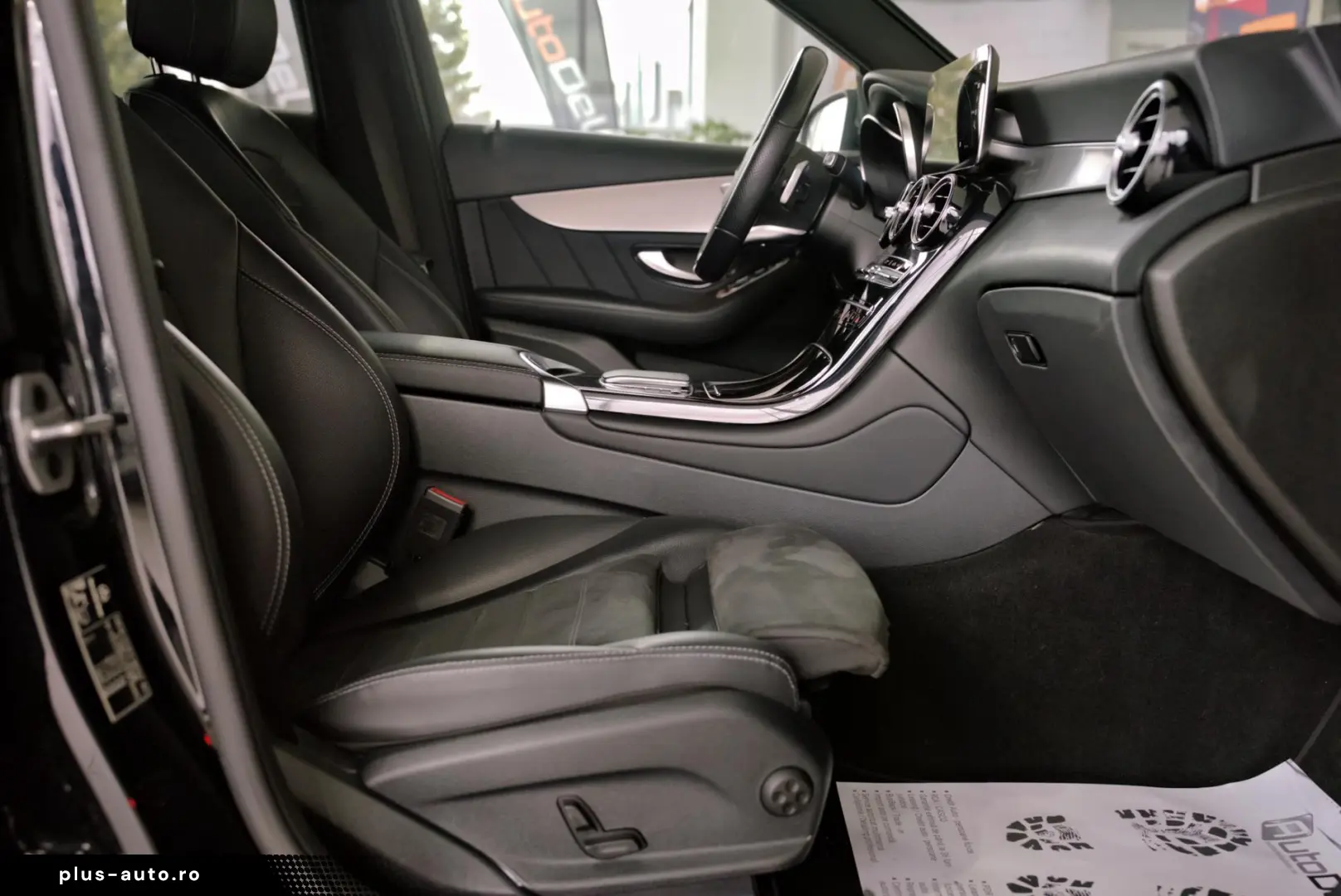 Mercedes-Benz GLC 300 e 4MATIC 9G-TRONIC