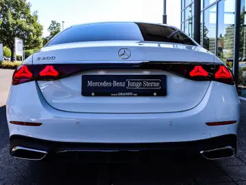 MERCEDES-BENZ E 200 AMG Limo Advanced LED Distronic Night