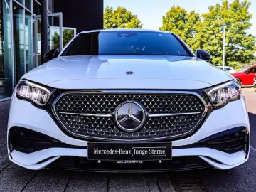 MERCEDES-BENZ E 200 AMG Limo Advanced LED Distronic Night