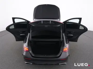 MERCEDES-BENZ E 200 AMG MBUX LED-HP Night KeylGo Amb…