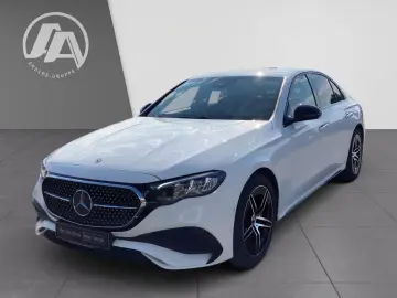 MERCEDES-BENZ E 200 AMG Adv. Navi LED Distr. Kam Night PTS