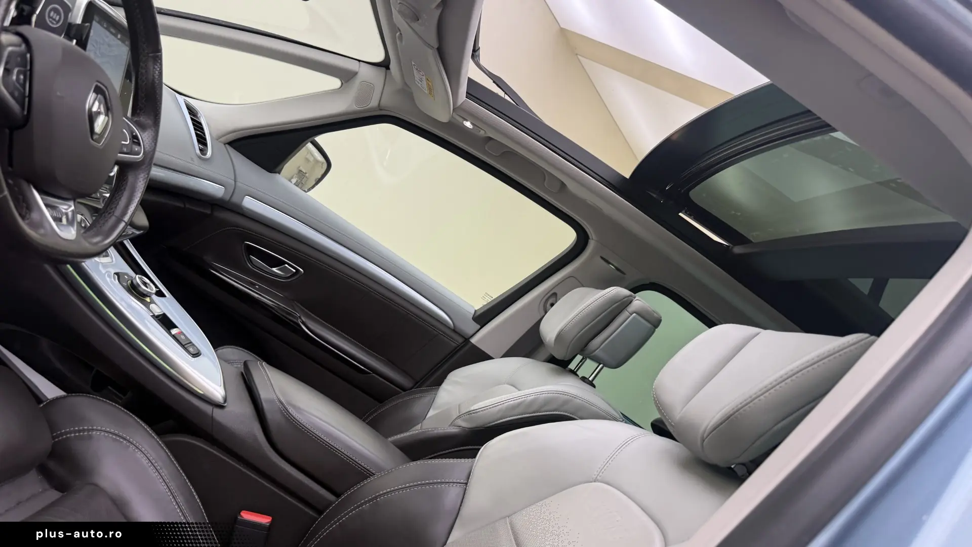 Renault   Espace Initiale Paris   1.6 dCi   160CP   An 2018