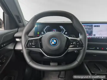 BMW 530e Panorama Head-Up Komfortsitze