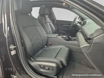 BMW 530e Panorama Head-Up Komfortsitze