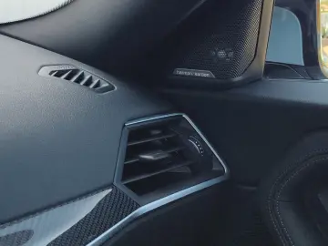 BMW M2 Coupe H&K Sound Leder Live Cockpit HUD