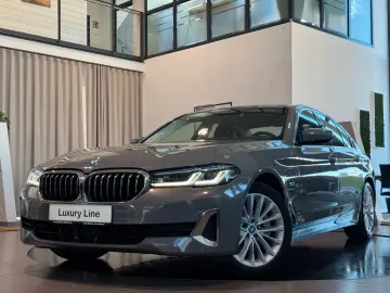 BMW 530e Lim. Luxury Laser Memory Kam HUD ACC