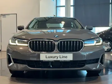BMW 530e Lim. Luxury Laser Memory Kam HUD ACC