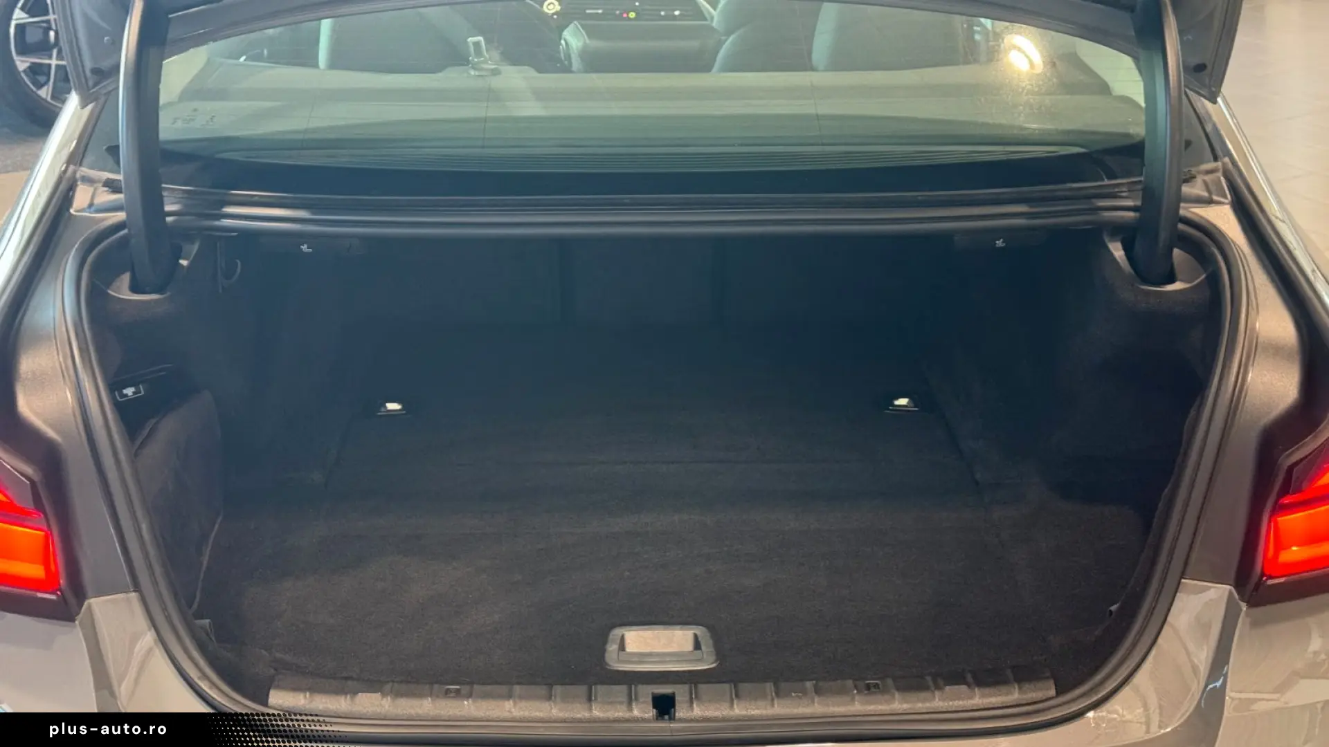 BMW 530e Lim. Luxury Laser Memory Kam HUD ACC