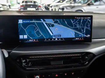 BMW M2 Coupé Head-Up Kamera adapt. LED Hifi