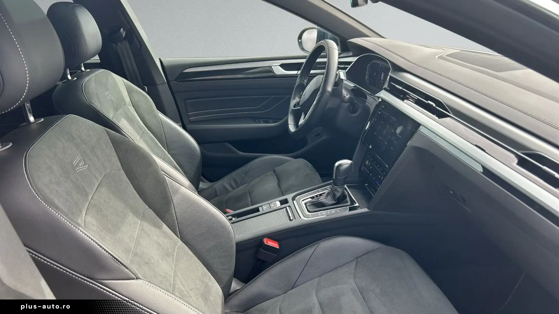 Volkswagen Arteon Shooting Brake 2.0 TDI R-LINE