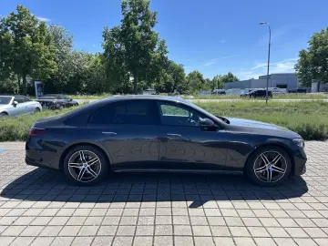 MERCEDES-BENZ E 220 d Limo AMG NIGHT TOTW AMBIENTE DISTRONIC