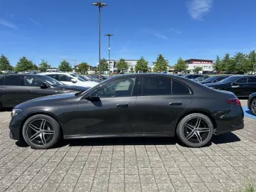 MERCEDES-BENZ E 220 d Limo AMG NIGHT TOTW AMBIENTE DISTRONIC