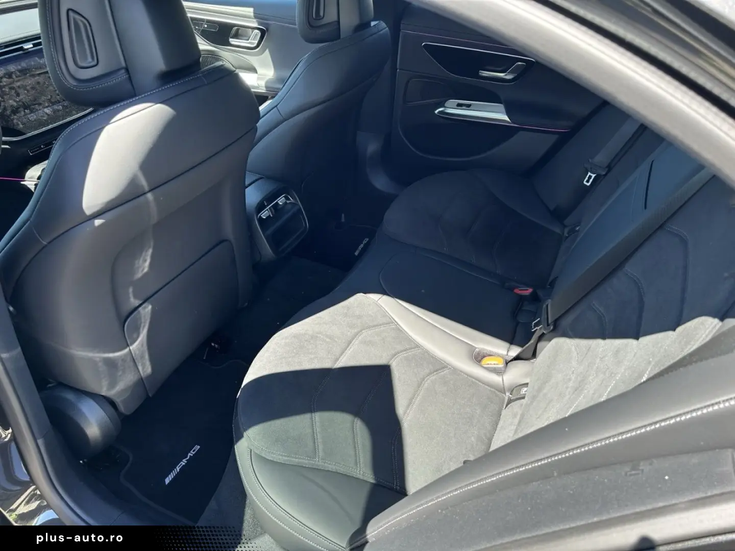 MERCEDES-BENZ E 220 d Limo AMG NIGHT TOTW AMBIENTE DISTRONIC