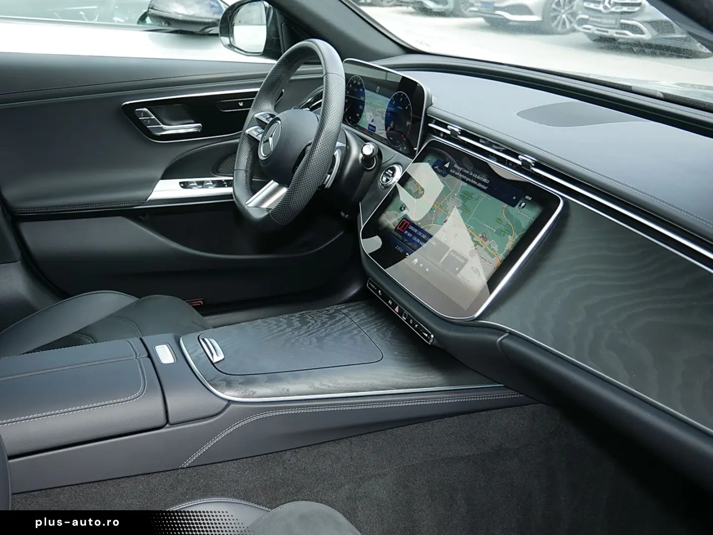 MERCEDES-BENZ E 220 d Limo AMG DISTRONIC PANO NIGHT-&hellip;