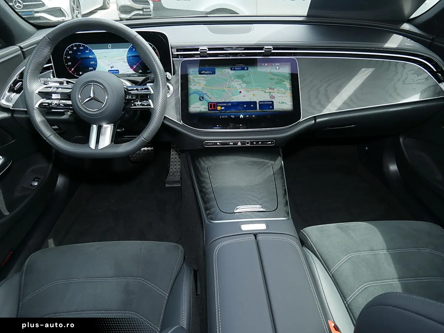MERCEDES-BENZ E 220 d Limo AMG DISTRONIC PANO NIGHT-&hellip;