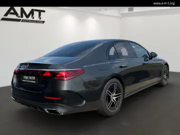 MERCEDES-BENZ E 220 d Limousine AMG Line Panorama Ni…
