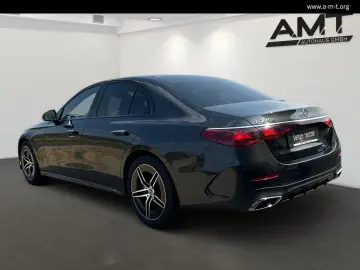 MERCEDES-BENZ E 220 d Limousine AMG Line Panorama Ni…
