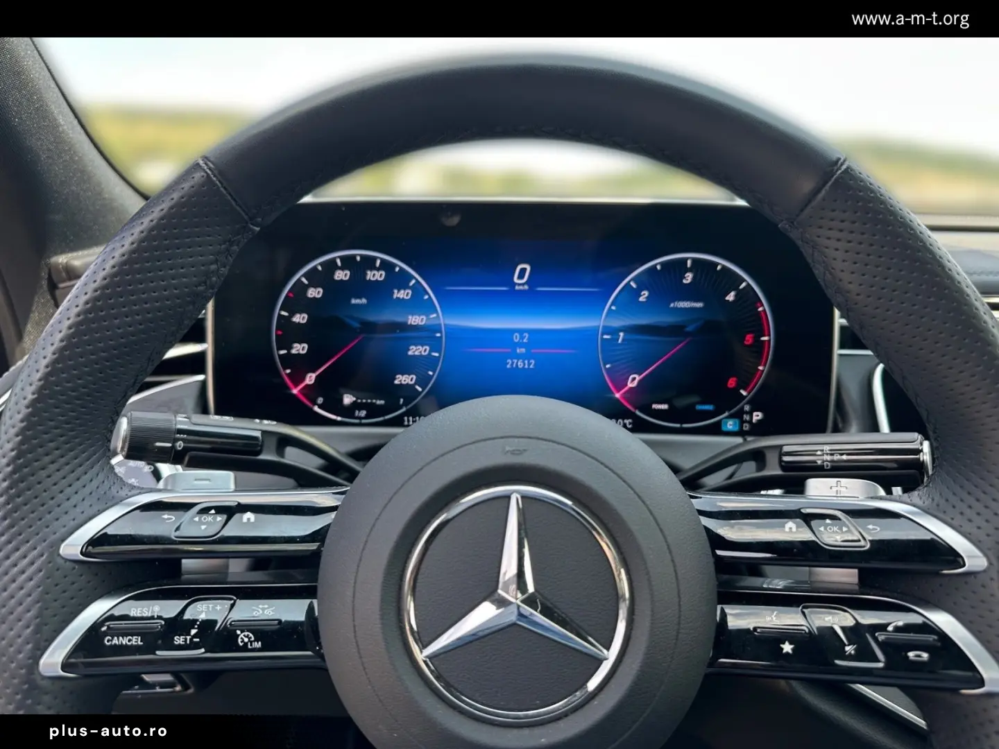 MERCEDES-BENZ E 220 d Limousine AMG Line Panorama Ni&hellip;