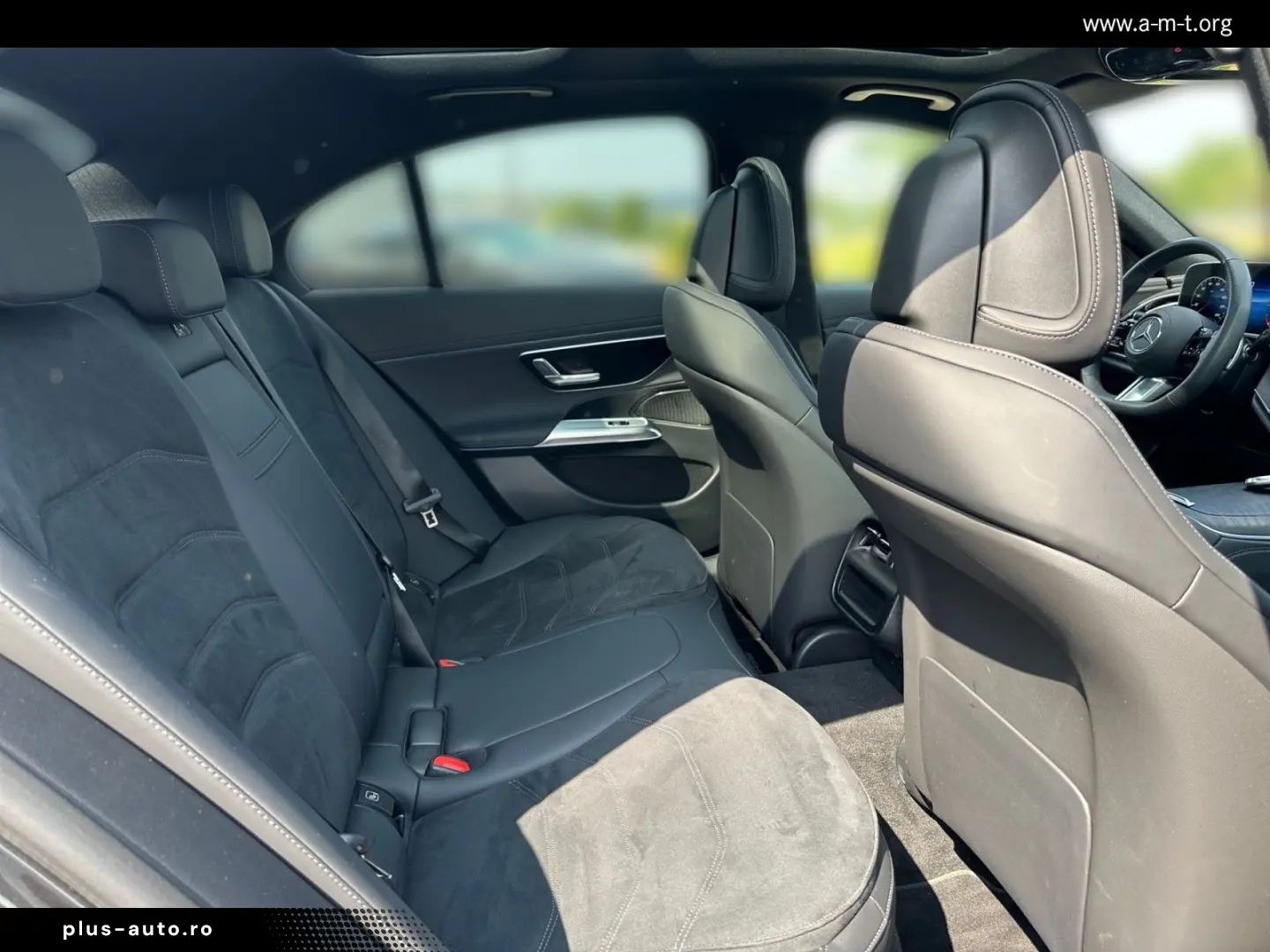 MERCEDES-BENZ E 220 d Limousine AMG Line Panorama Ni&hellip;