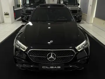 MERCEDES-BENZ E 220 d 9G AMG-LINE PANO KAM DISTR. NIGHT LED