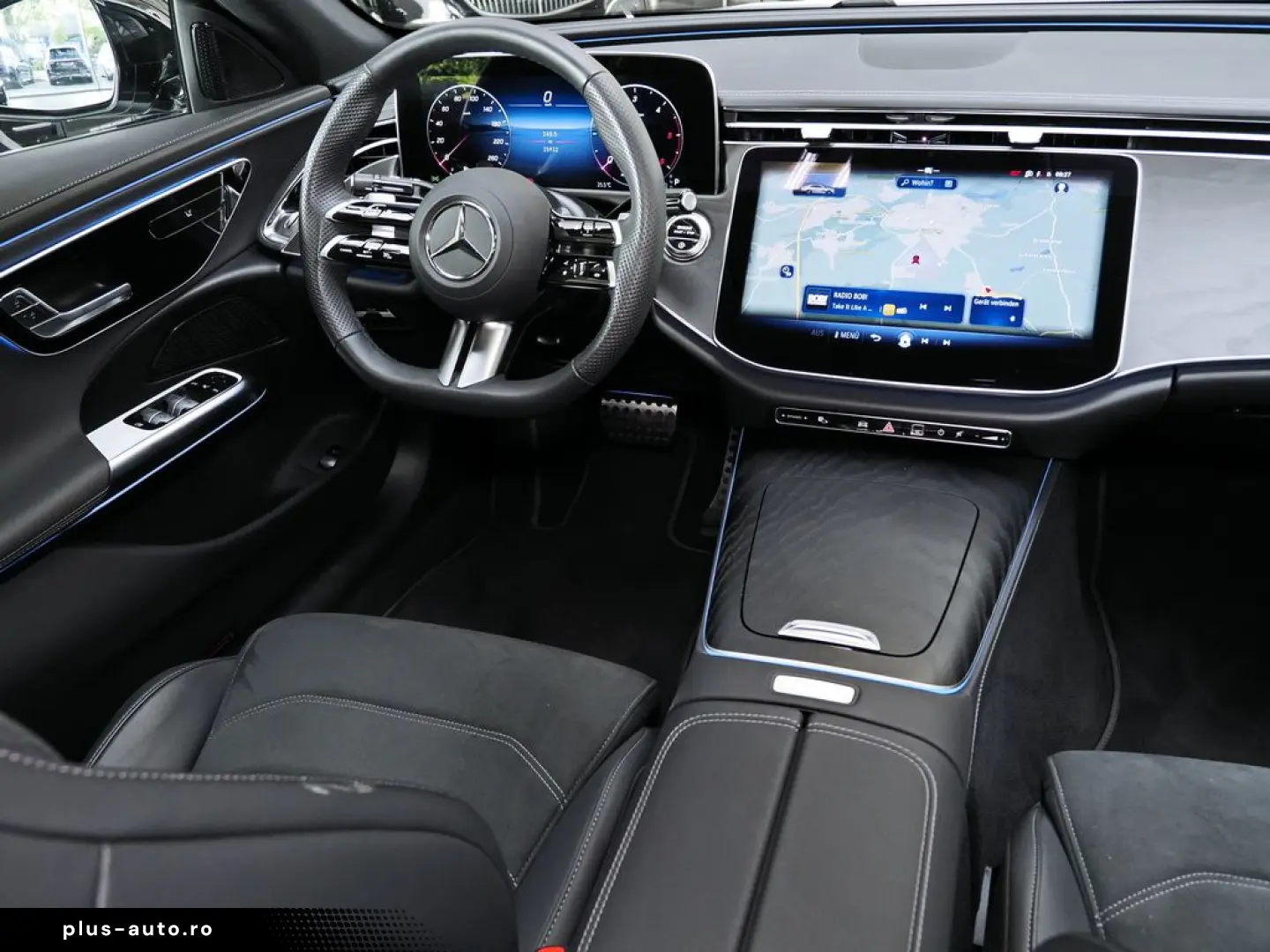 MERCEDES-BENZ E 220 d AMG ADVANCED NIGHT PANORAMOKAM&hellip;
