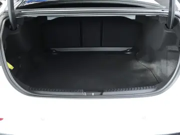 MERCEDES-BENZ E 220 d AMG ADVANCED NIGHT PANORAMOKAM…