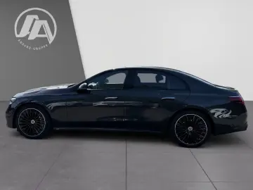 MERCEDES-BENZ E 220 d  AMG SHZ Pano Edi. Night W-Pak…