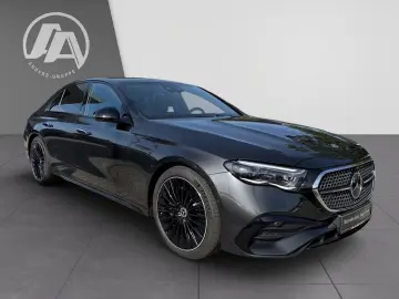MERCEDES-BENZ E 220 d  AMG SHZ Pano Edi. Night W-Pak…