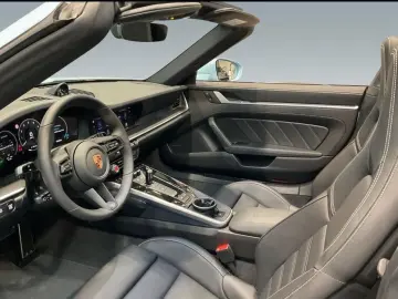 Porsche 992 911 Targa 4S Lift System-VA Sport-Emission BOSE